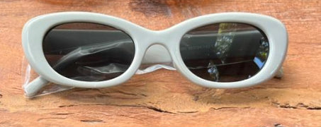 The Looking Forward Sunnies