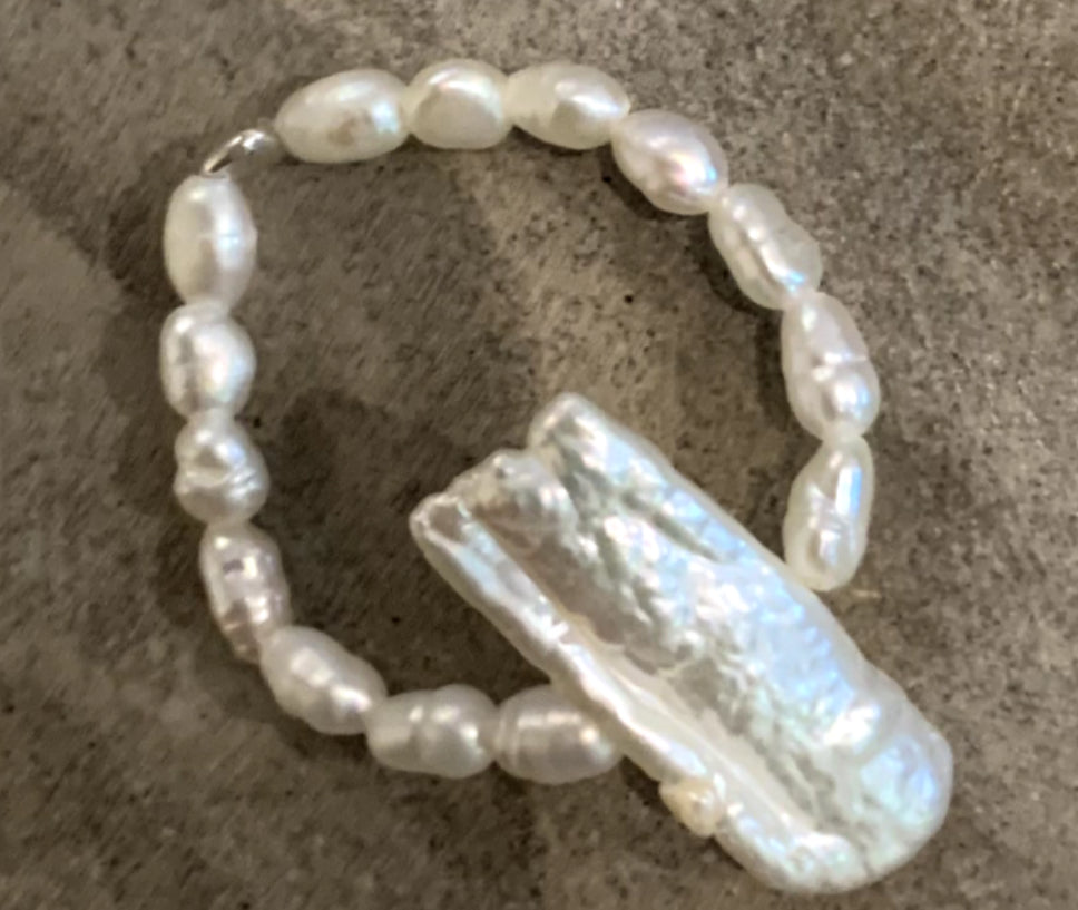 Pearl Naked Elastic Rings