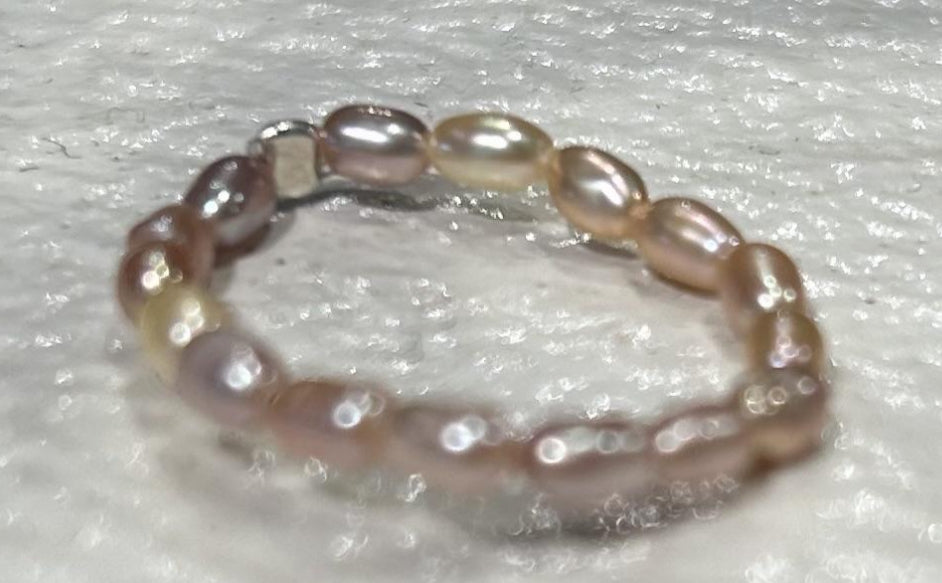 Pearl Naked Elastic Rings