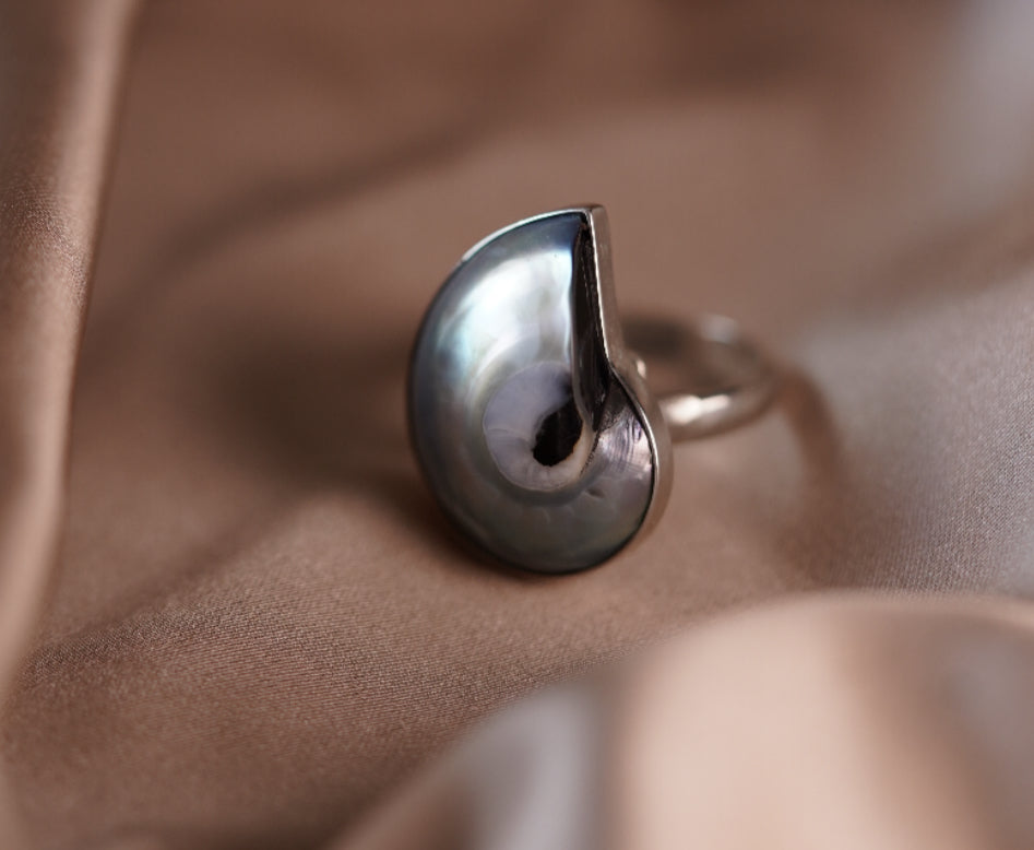 Pearl Naked Ocean Rings