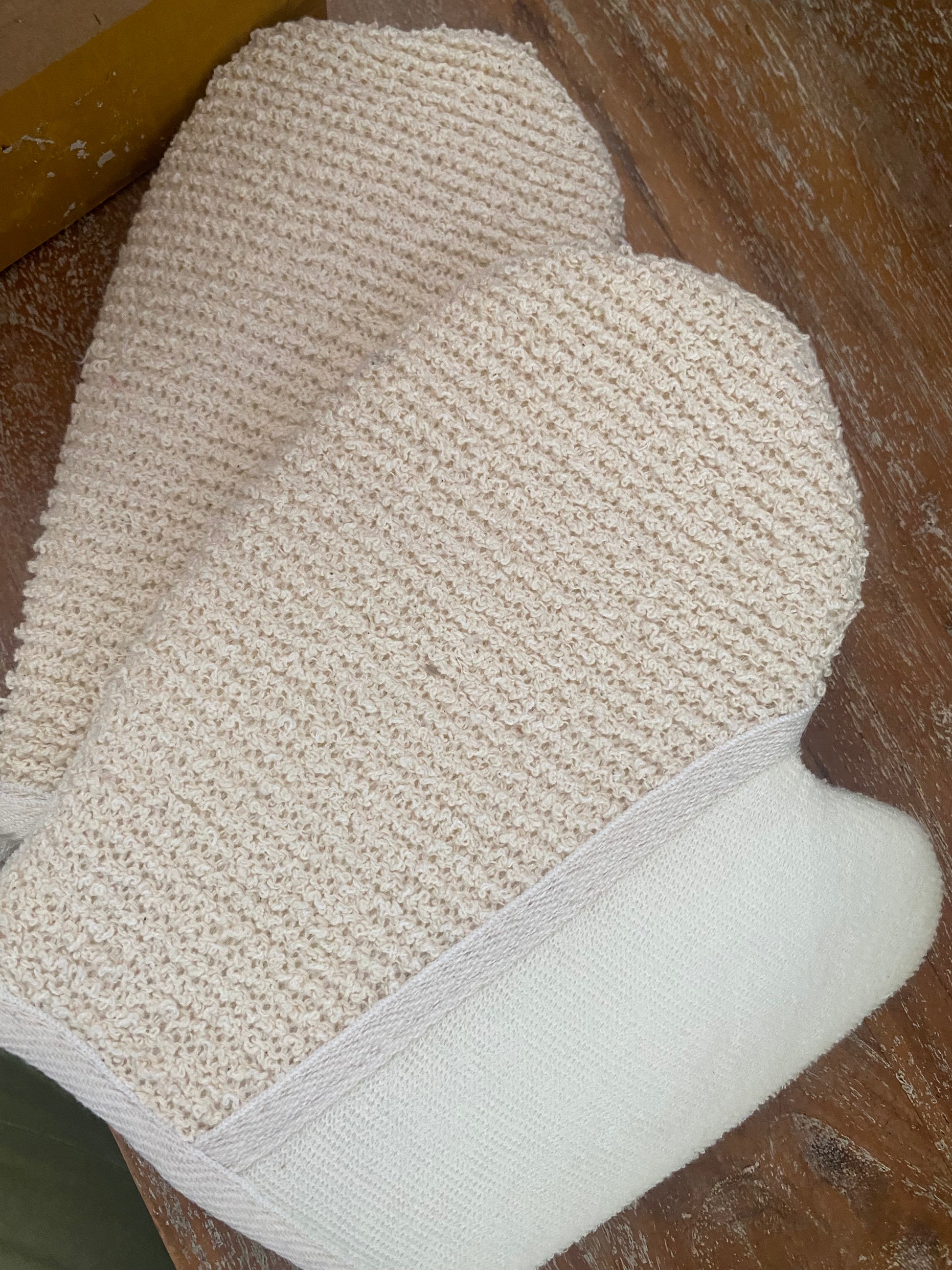 Natural Bath Gloves