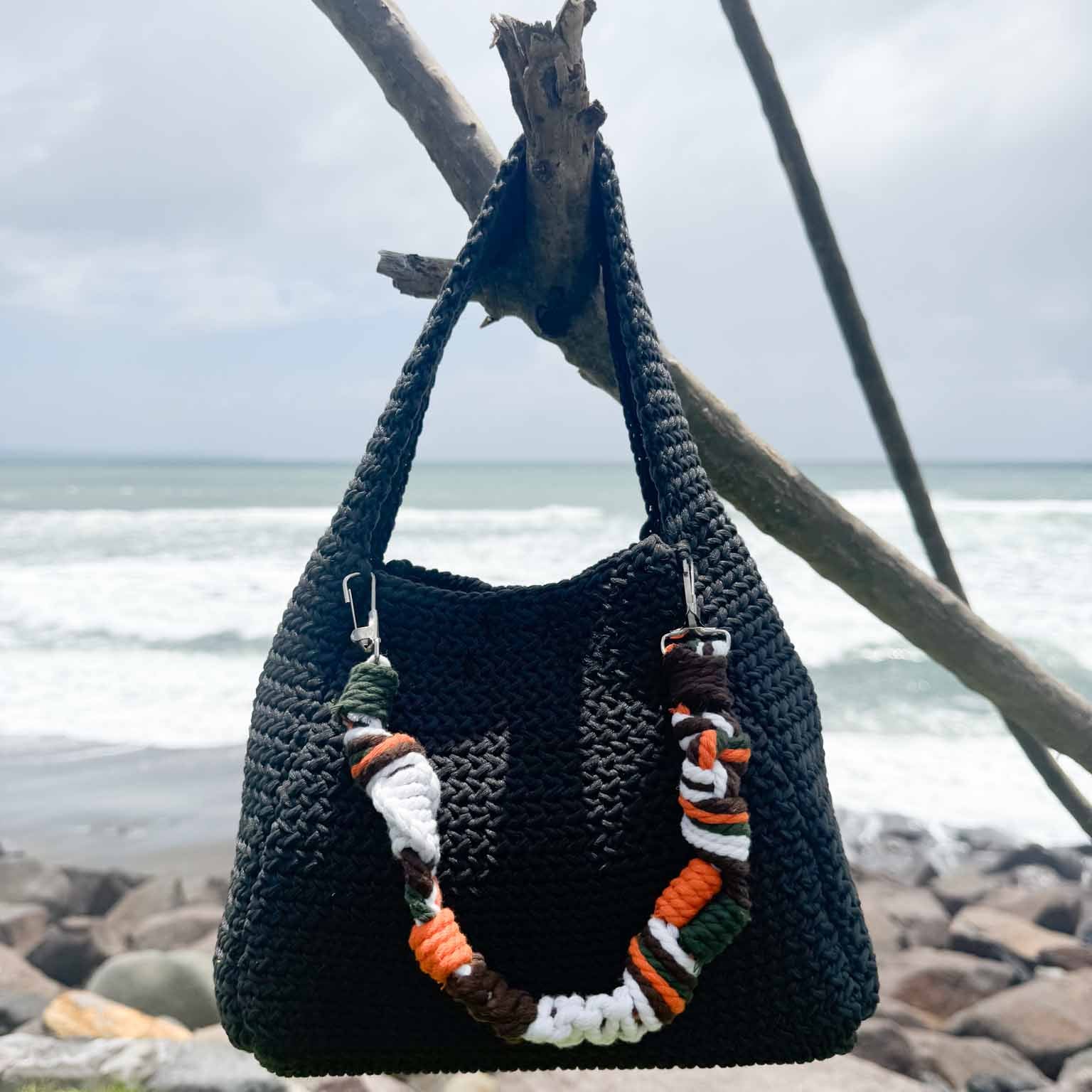 Honu Shoulder Bag