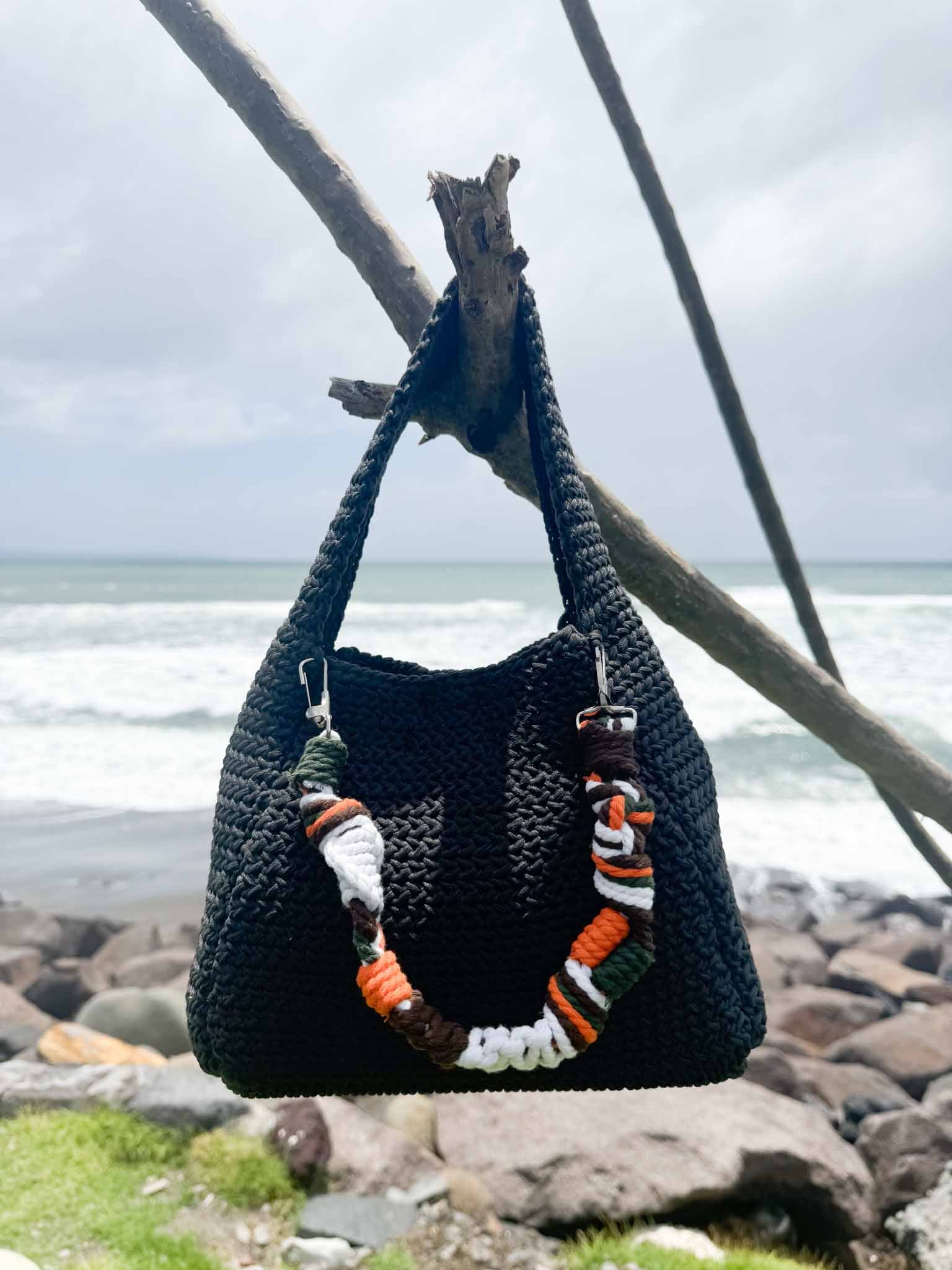 Honu Shoulder Bag