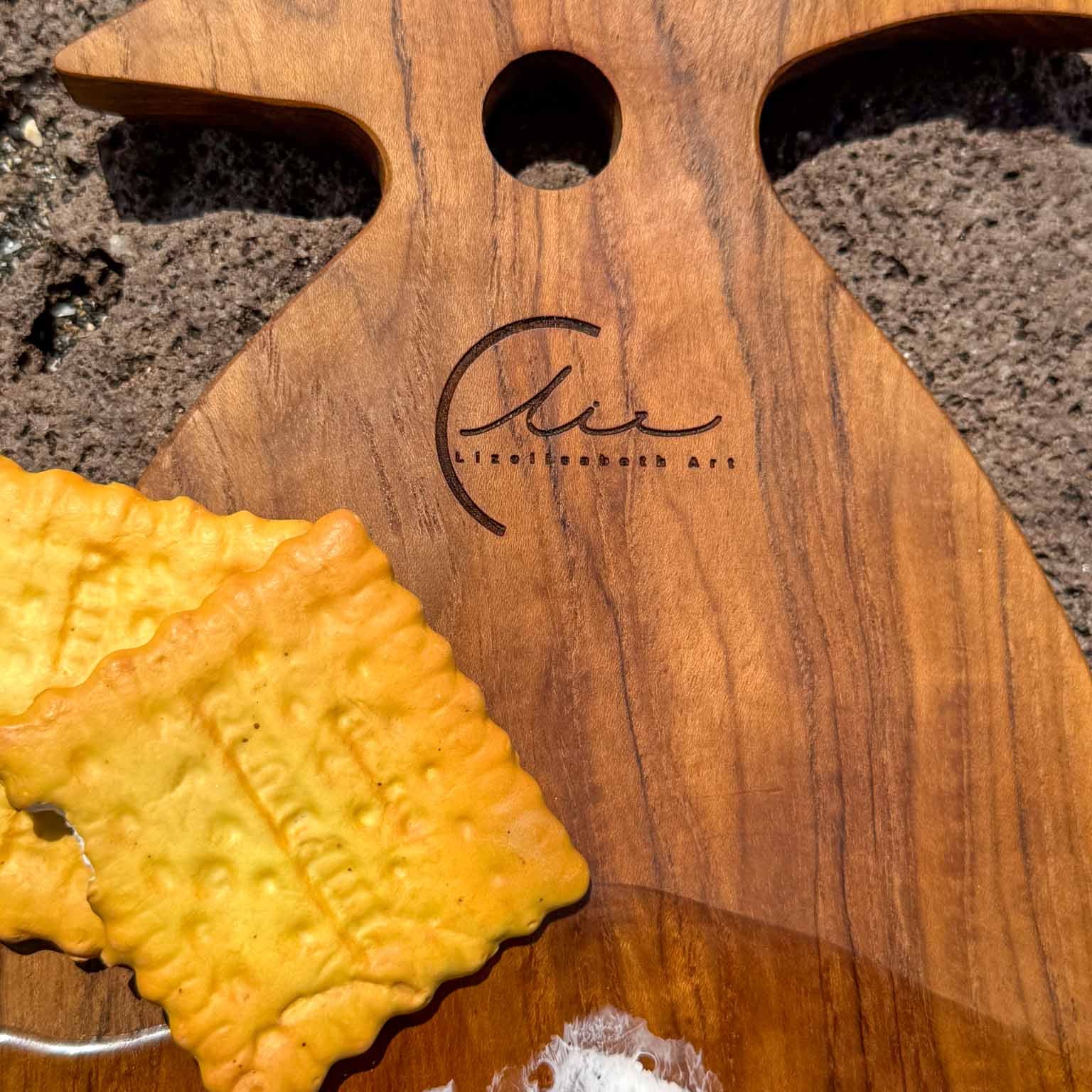 Pinapple Cutting Board