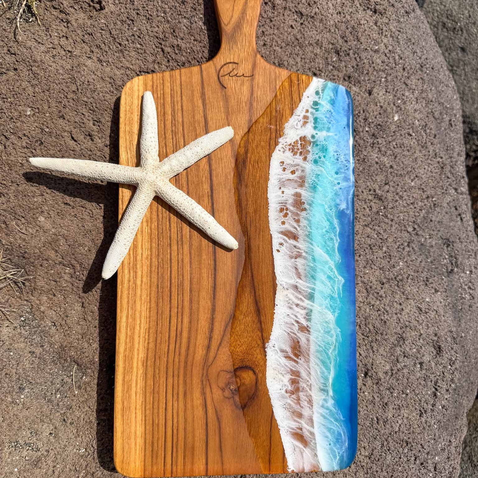 Ocean Cutting Board Medium