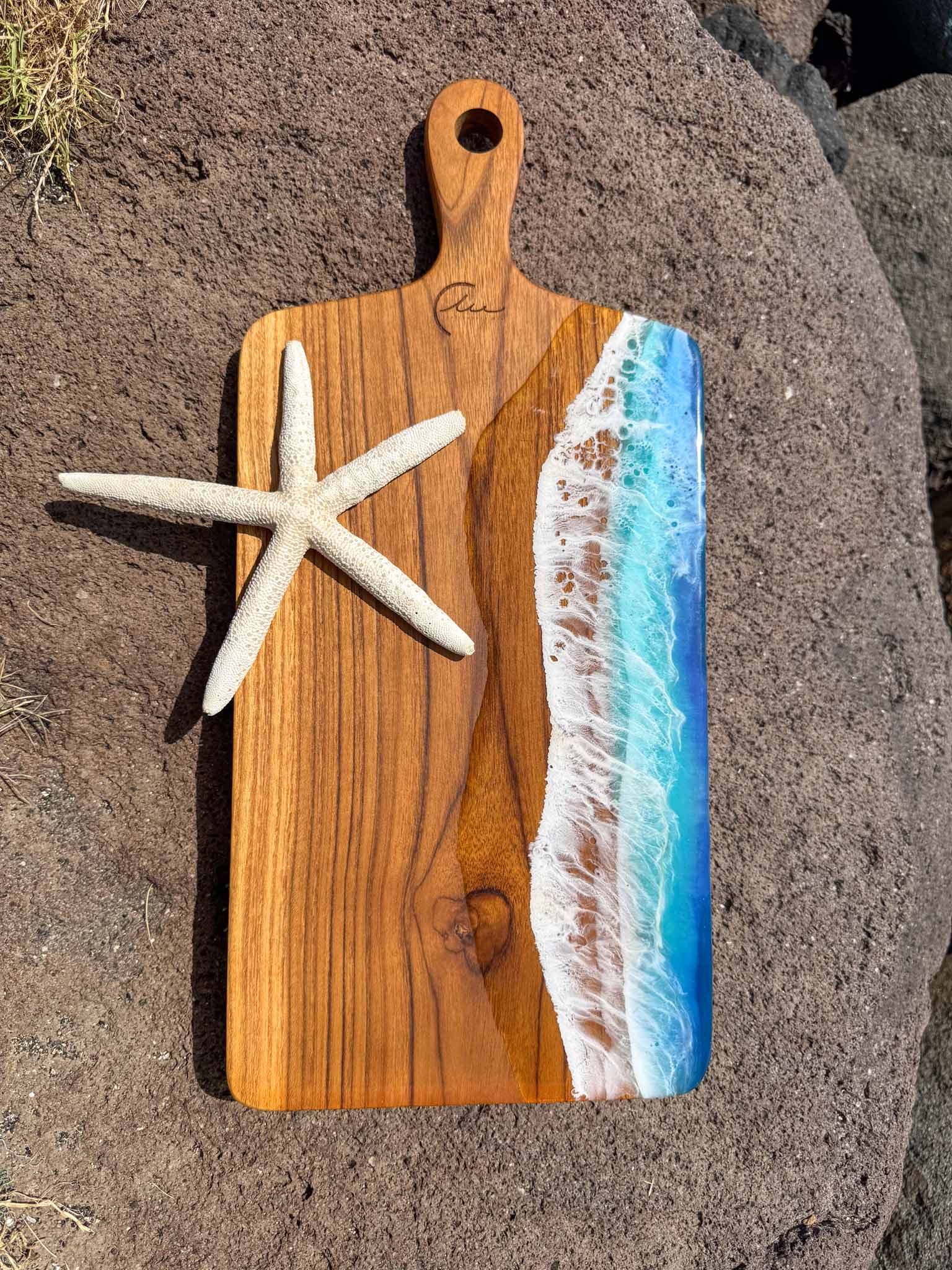 Ocean Cutting Board Medium